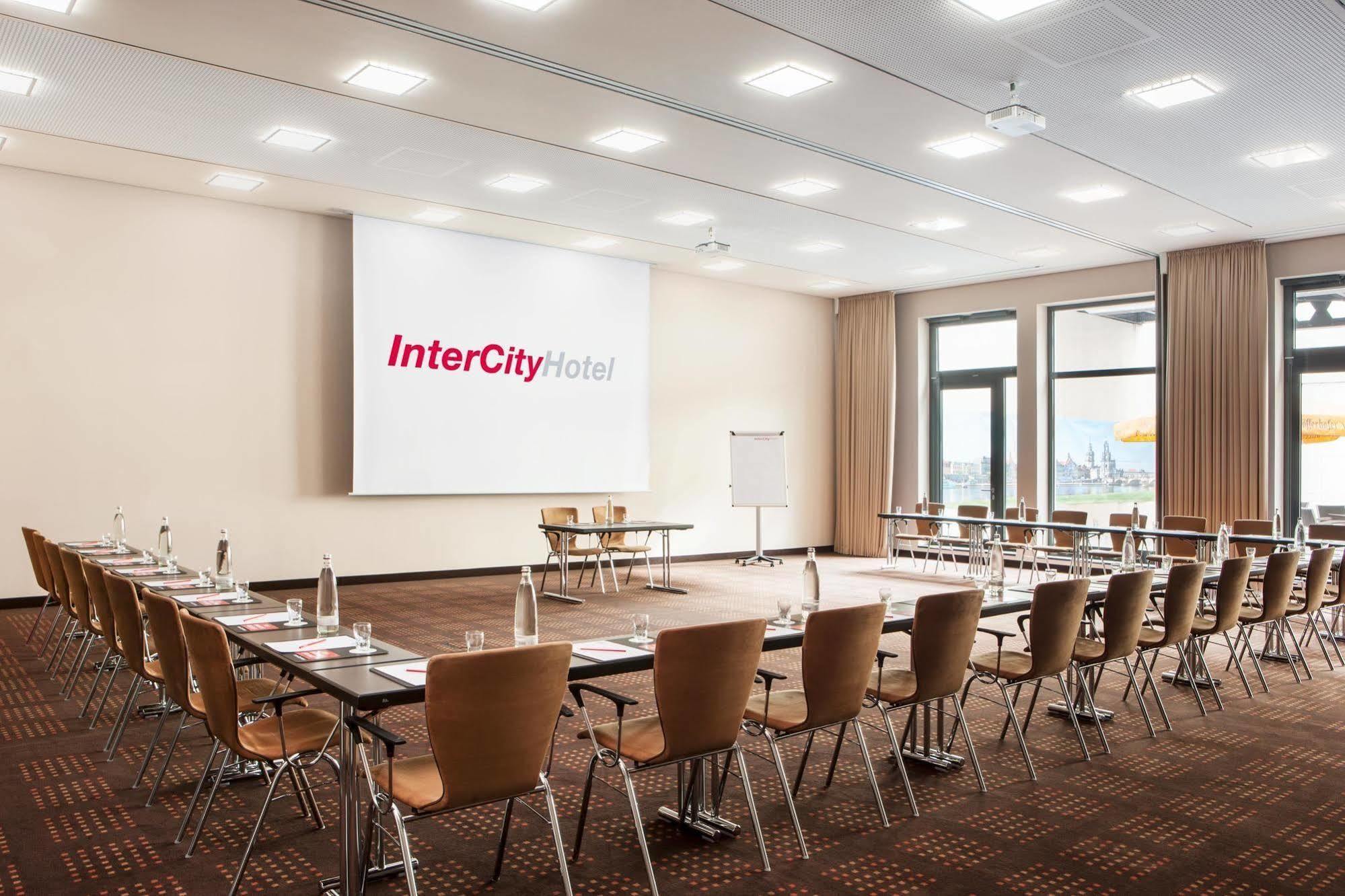 Intercityhotel 4* Dresden